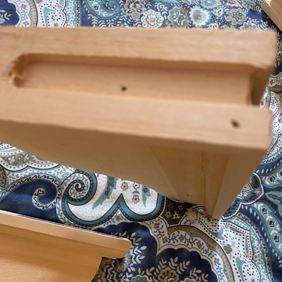 Wood corbels-decorativeshelf mounting brackets-set of 4. NWOT. - Picture 3 of 8
